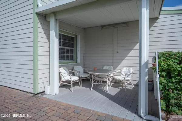 Fernandina Beach, FL 32034,523 TARPON AVE