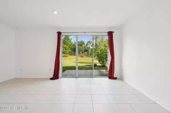 Jacksonville, FL 32218,277 HENRYS BLUFF PL