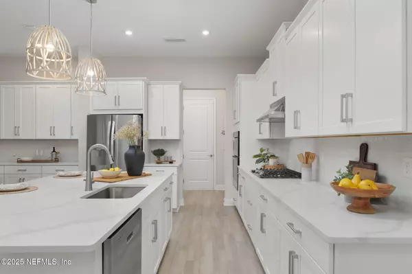 St. Johns, FL 32259,275 PINELLAS WAY