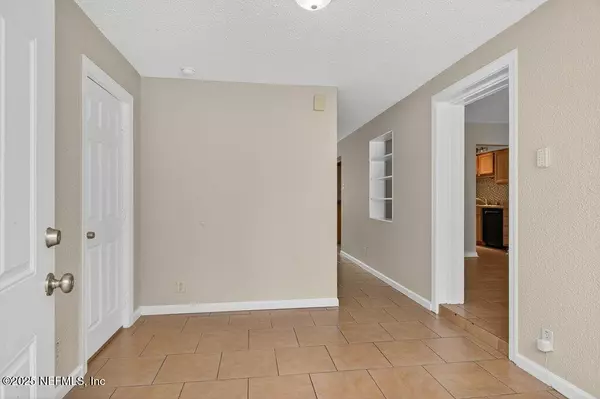 Jacksonville, FL 32208,532 E 60TH ST E