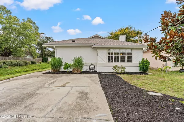 Atlantic Beach, FL 32233,1093 HIBISCUS ST