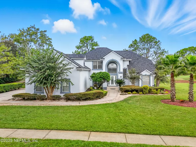 10082 CHESTER LAKE RD E, Jacksonville, FL 32256