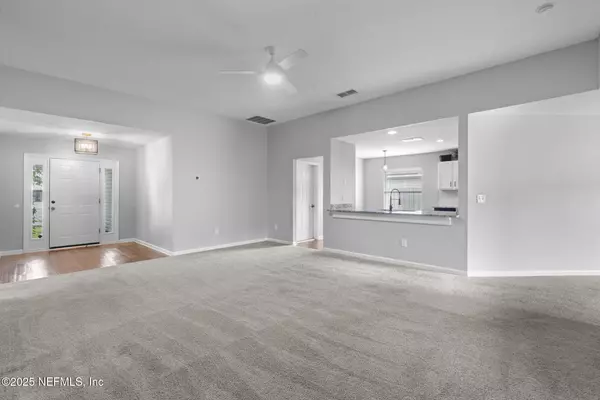 Yulee, FL 32097,96004 GRAY HERON CT