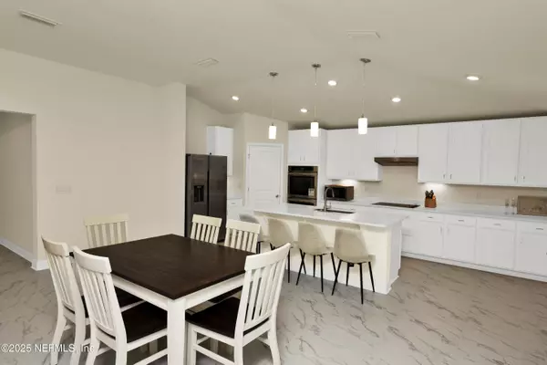 Jacksonville, FL 32218,2261 BURTON ISLAND WAY