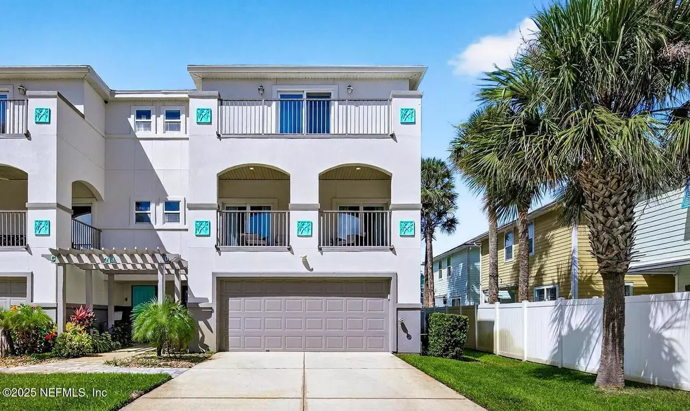 214 6TH AVE S #D, Jacksonville Beach, FL 32250