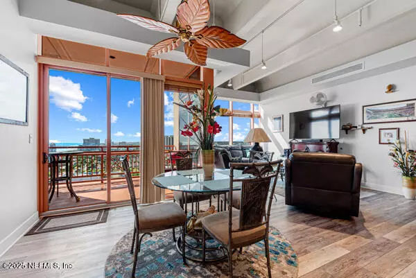 320 1ST ST N #909, Jacksonville Beach, FL 32250