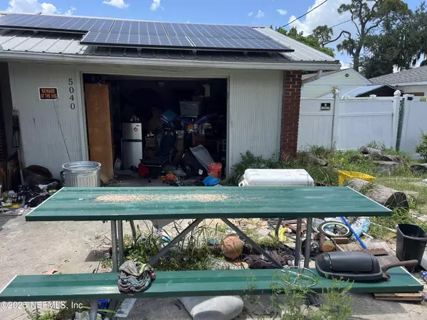 5040 WASHINGTON ST, Lake Wales, FL 33898