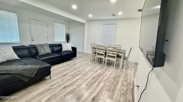 Jacksonville, FL 32246,9720 JUPITER CT S