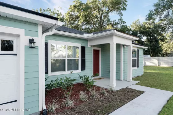 Jacksonville, FL 32225,10107 CHALKER DR