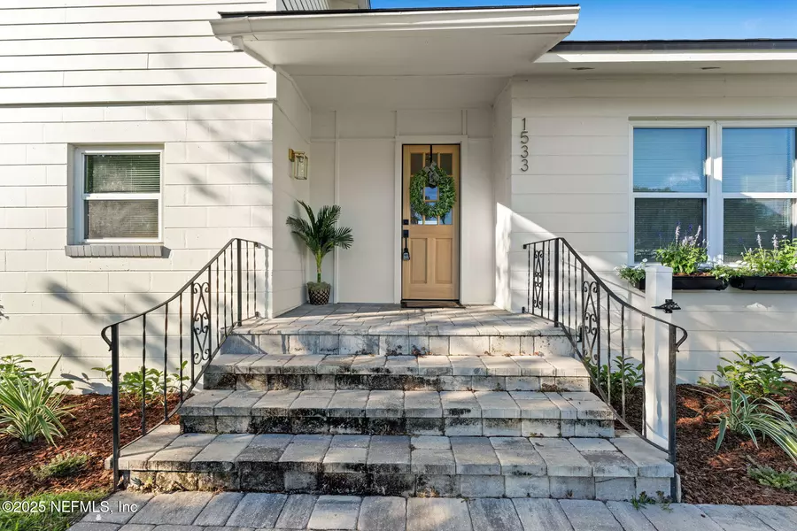 1533 BENTIN DR N, Jacksonville Beach, FL 32250