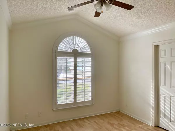 Jacksonville, FL 32246,2127 FOREST GATE DR W