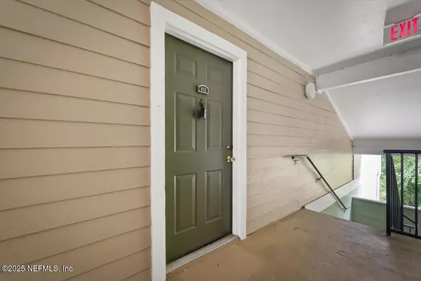 Jacksonville, FL 32256,7701 TIMBERLIN PARK BLVD #832