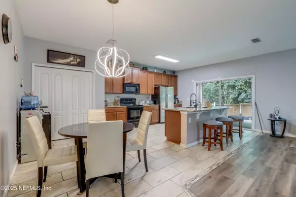 Yulee, FL 32097,96557 COMMODORE POINT DR