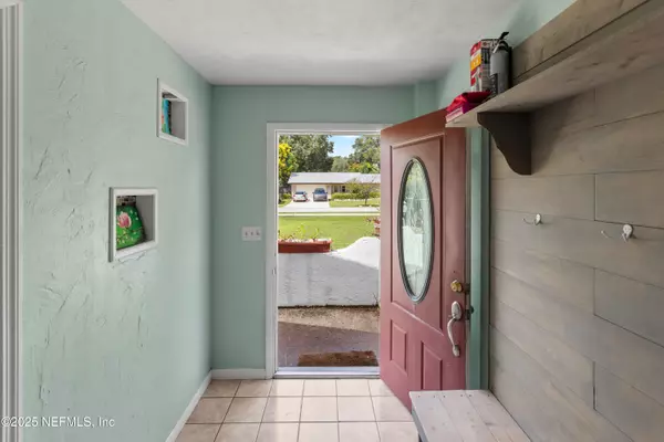 Keystone Heights, FL 32656,655 SW POINTVIEW RD