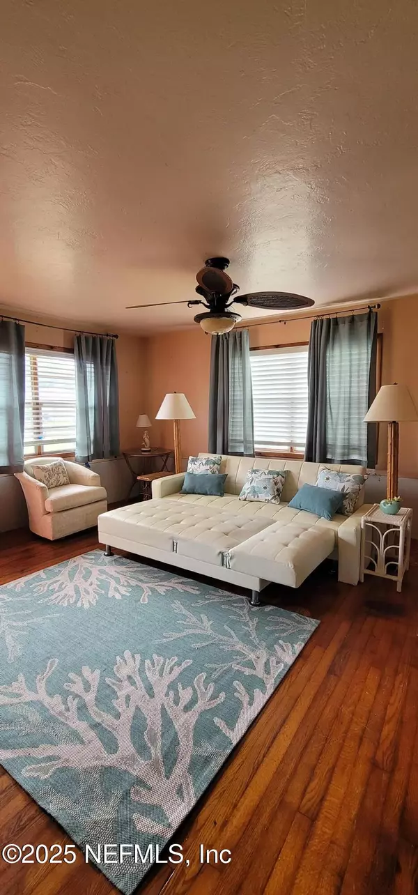 New Smyrna Beach, FL 32168,2532 GLENWOOD AVE