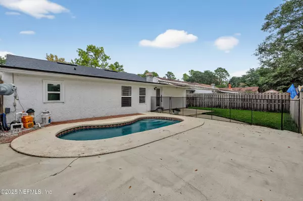 Jacksonville, FL 32246,13046 S TWIN PINES CIR S