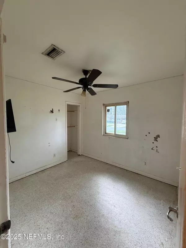 Jacksonville, FL 32216,2805 SACK DR E