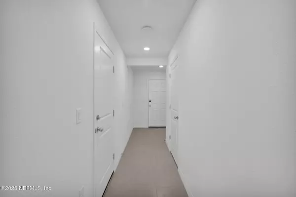 Jacksonville, FL 32221,10112 TREASURE OAKS CT