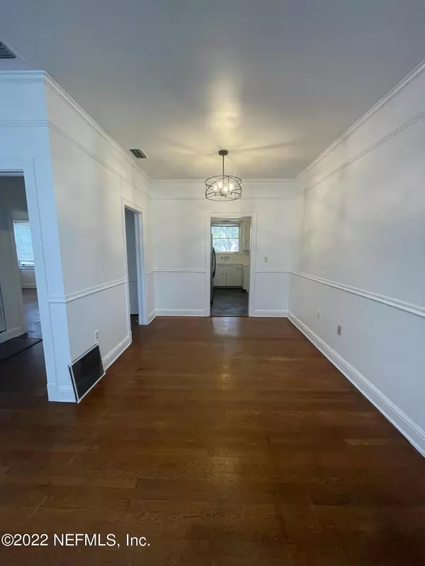 Jacksonville, FL 32205,2746 VERNON TER #4