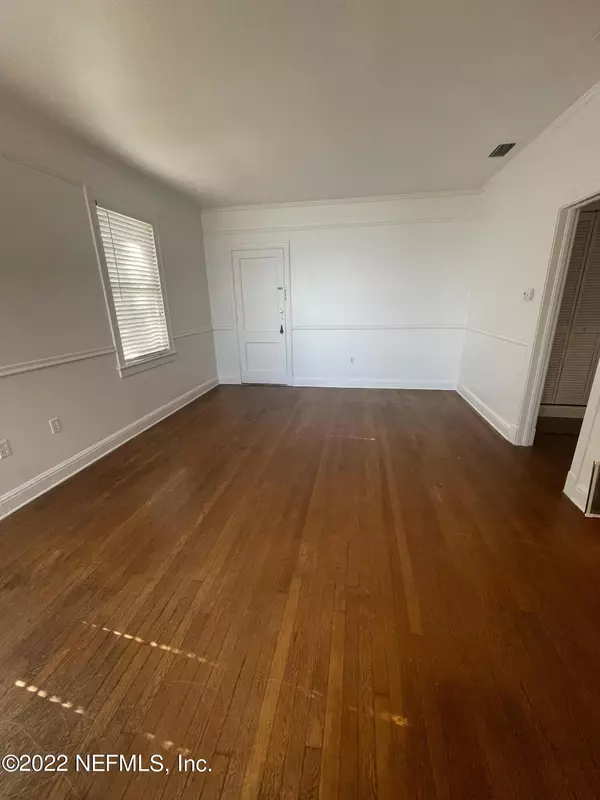 Jacksonville, FL 32205,2746 VERNON TER #4