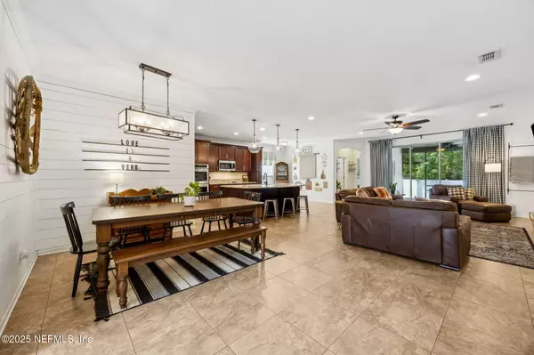 Yulee, FL 32097,79547 PLUMMERS CREEK DR