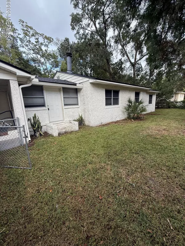 4515 SPRING GLEN RD RD, Jacksonville, FL 32207