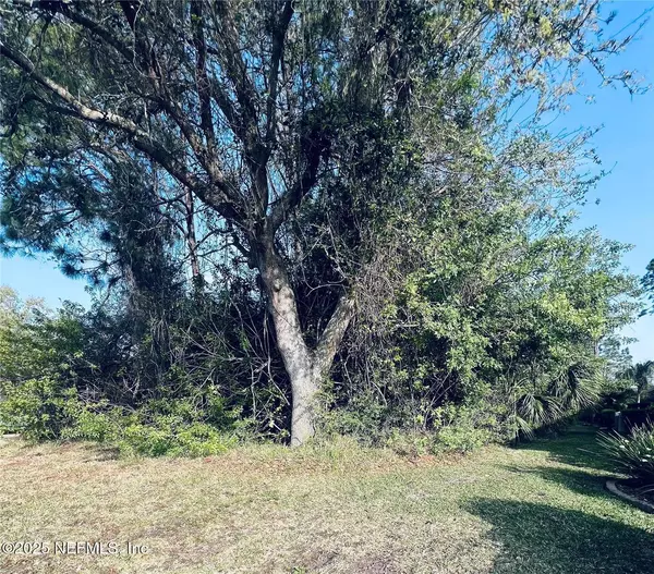 Palm Coast, FL 32137,91 EMERALD LAKE DR