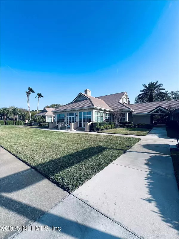 Palm Coast, FL 32137,91 EMERALD LAKE DR