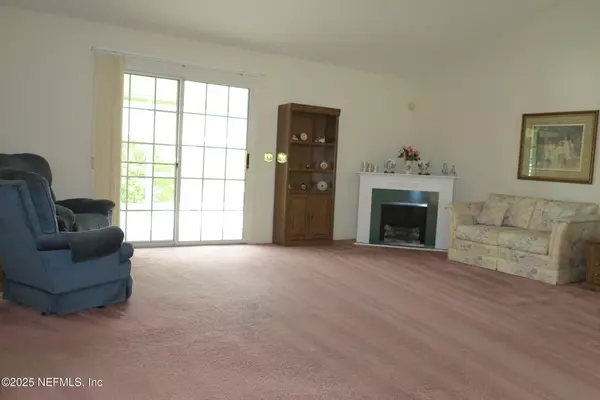 Jacksonville, FL 32257,4543 CARAWAY DR