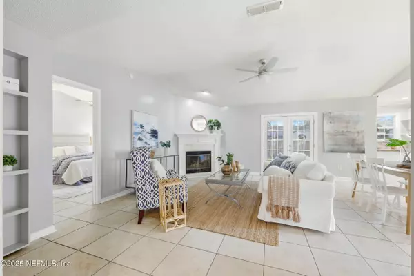 Jacksonville, FL 32210,7791 HUNTERS LAKE CIR S