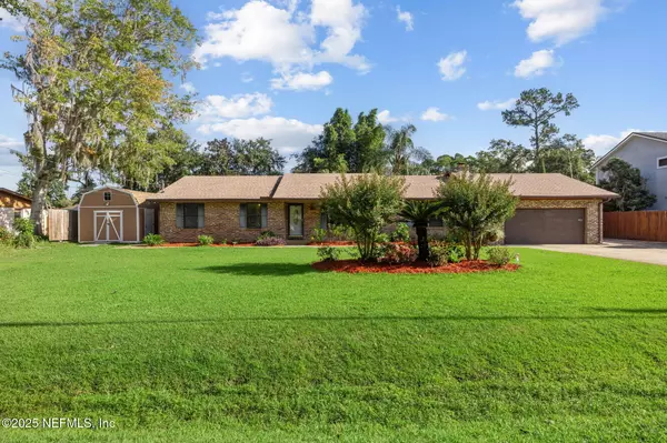 975 FLOYD ST, Fleming Island, FL 32003