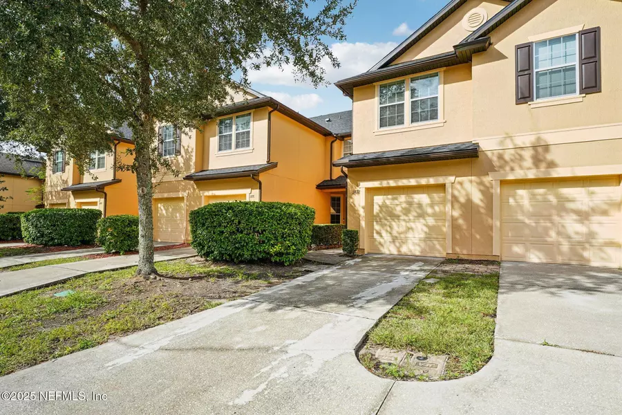 3778 HARTSFIELD FOREST CIR, Jacksonville, FL 32277