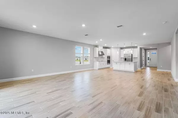 Palm Coast, FL 32137,34 ARMOYAN DR