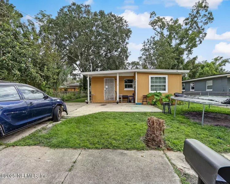 2108 YULEE ST, Jacksonville, FL 32209