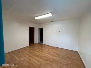 Jacksonville, FL 32206,34 E 29TH ST
