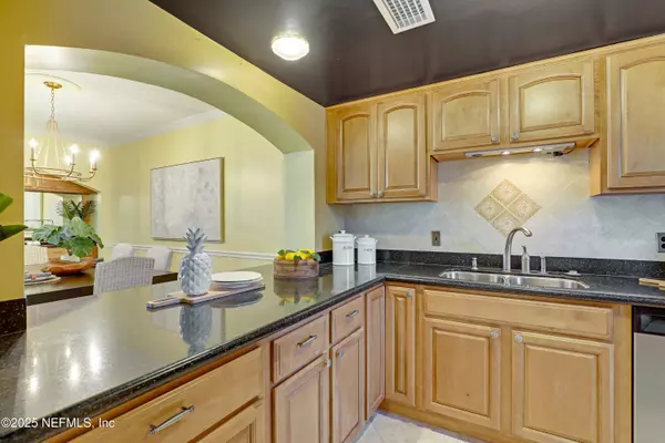 Fernandina Beach, FL 32034,1424 BEACH WALKER RD