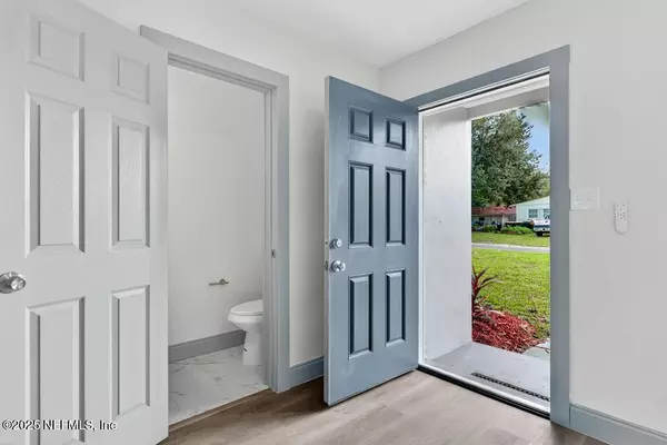 Jacksonville, FL 32210,1850 HARVESTER ST