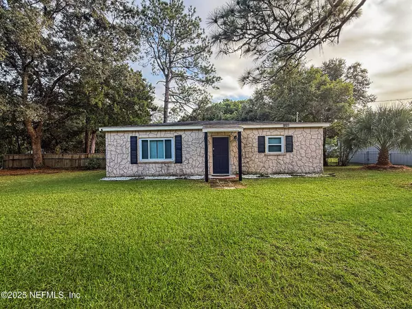 86162 CALLAWAY DR, Yulee, FL 32097