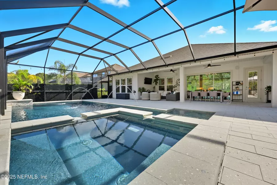 565 SOUTHERN OAK DR, Ponte Vedra, FL 32081
