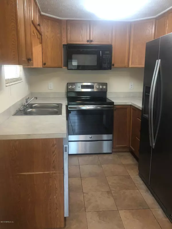 Jacksonville, FL 32210,5242 TIMAWATHA AVE