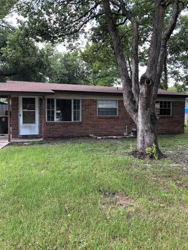 5242 TIMAWATHA AVE, Jacksonville, FL 32210
