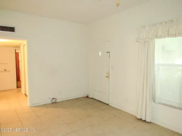 Jacksonville, FL 32211,1065 UNDERHILL DR