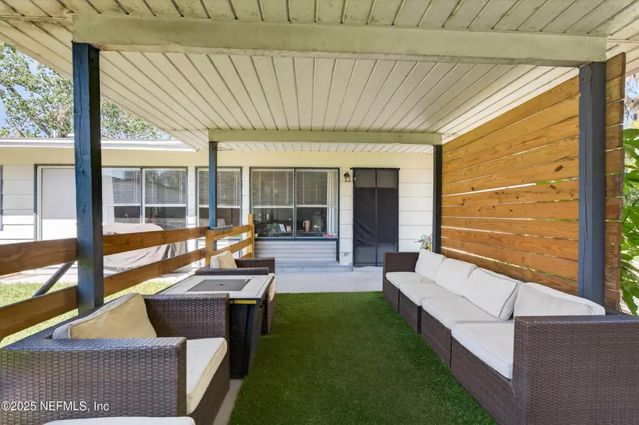 7216 WONDER LN, Jacksonville, FL 32244