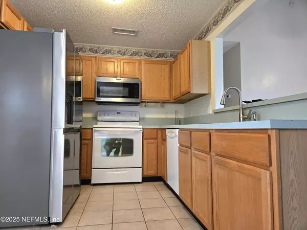 Orange Park, FL 32073,1528 BEECHER LN