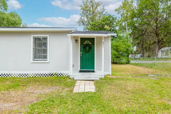 Starke, FL 32091,421 N POLK ST