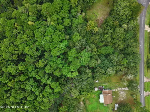 Yulee, FL 32097,0 PINEWOOD DR