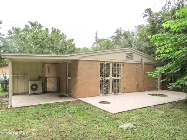 Jacksonville, FL 32218,1924 LEONID RD