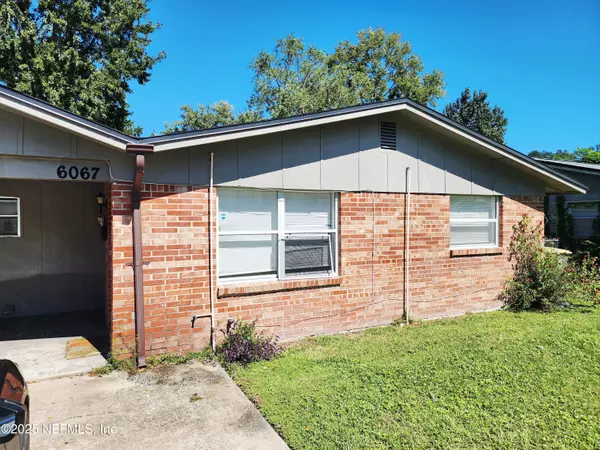 Jacksonville, FL 32244,6067 LONGCHAMP DR