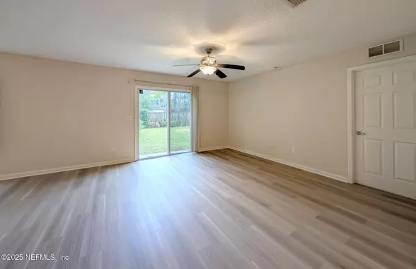 Jacksonville, FL 32224,13702 CHEYNE RD