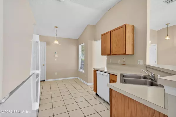 Jacksonville, FL 32225,13269 PACEMAKER DR